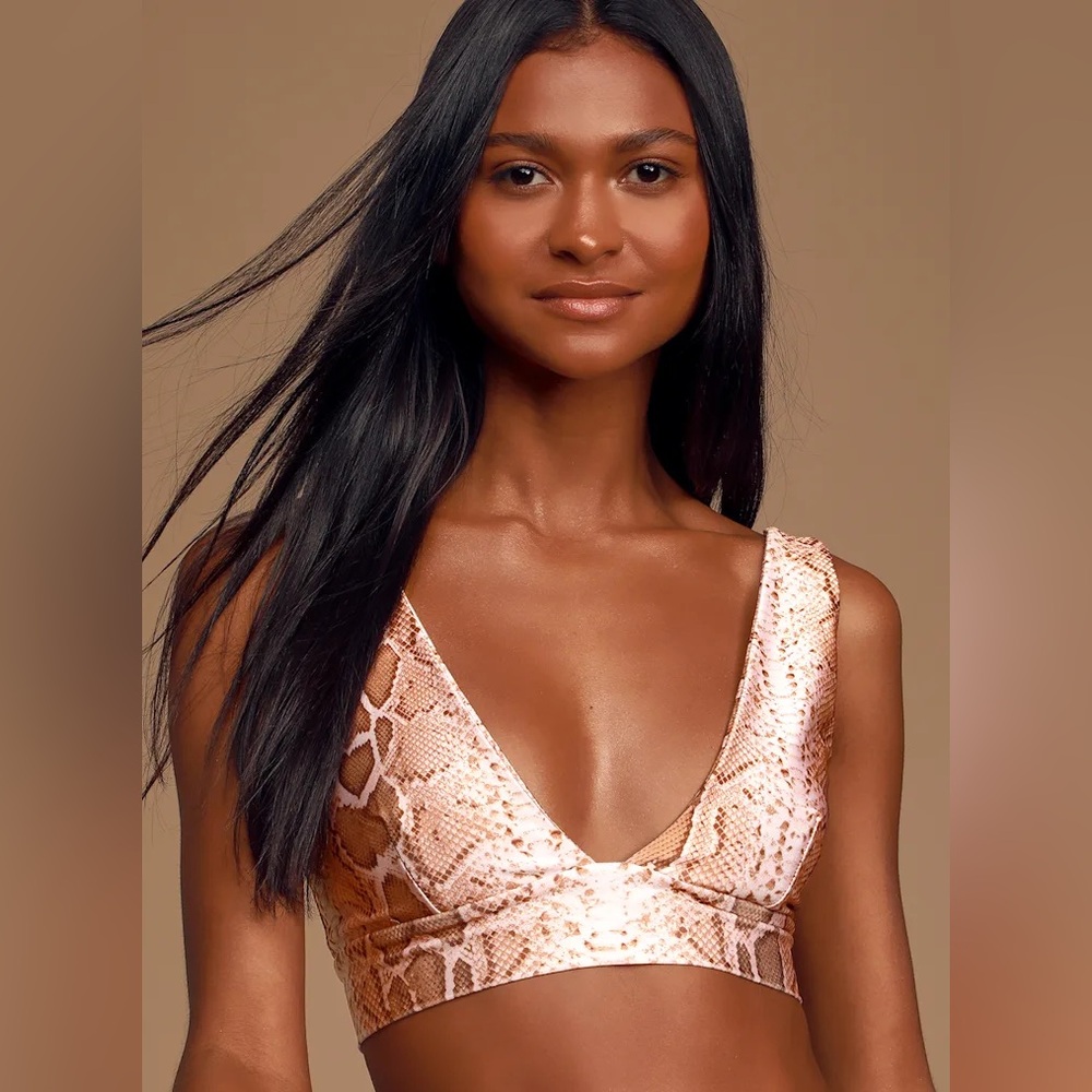 Lulu’s Snake Print V-Neck Bikini Top